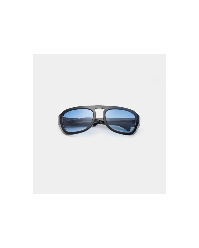 Max Black (Blue)